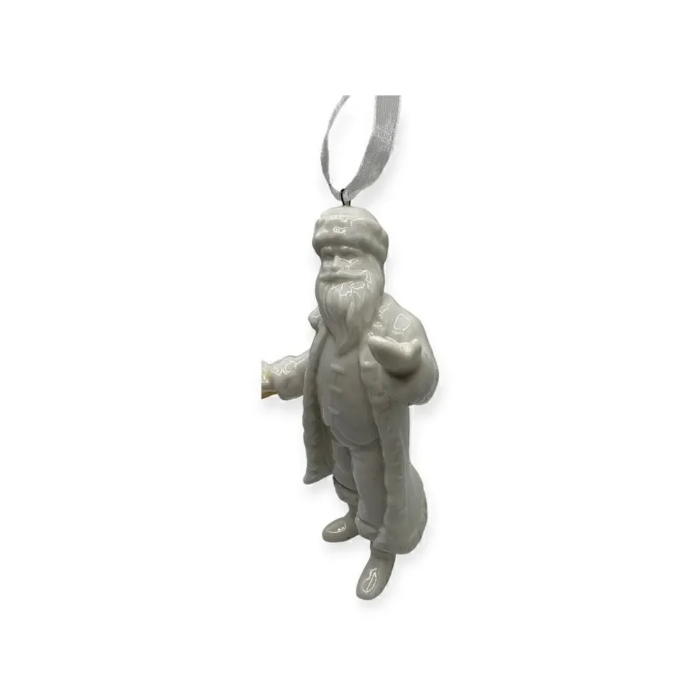 Hallmark Keepsake Ornament Getting into the Spirit 2011 QXG3587 with box